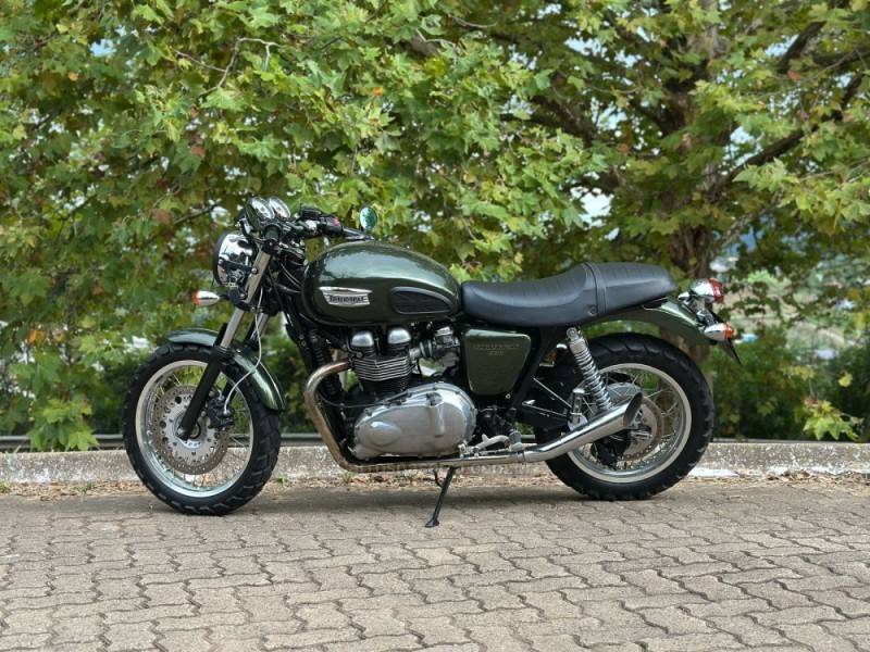TRIUMPH - THRUXTON - 2014/2014 - Verde - R$ 34.900,00