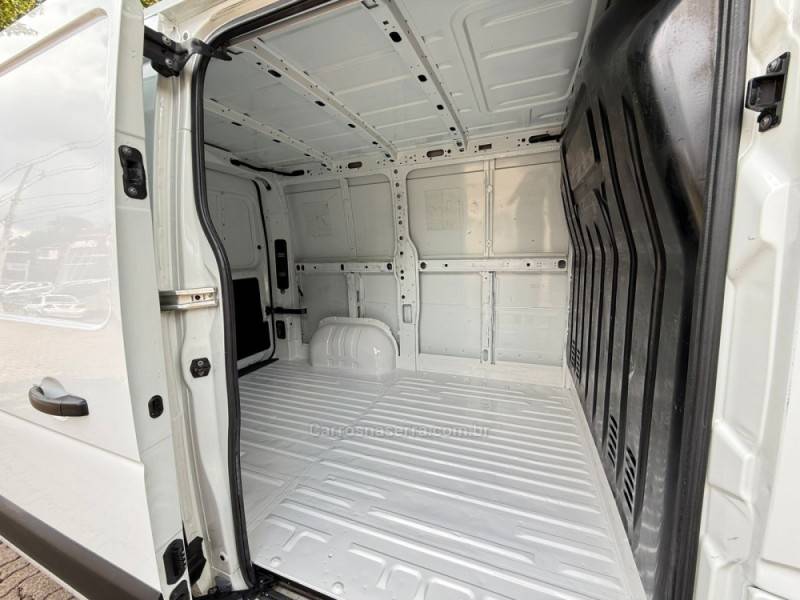 RENAULT - MASTER - 2019/2020 - Branca - R$ 157.900,00