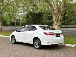 TOYOTA - COROLLA - 2019/2019 - Branca - R$ 95.900,00