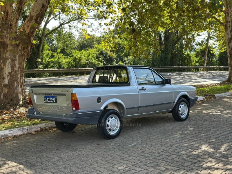 VOLKSWAGEN - SAVEIRO - 1993/1994 - Prata - R$ 38.900,00