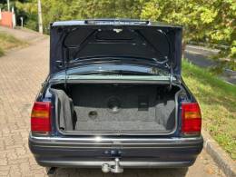 CHEVROLET - OMEGA - 1992/1993 - Azul - R$ 129.900,00