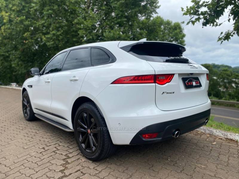 JAGUAR - F-PACE - 2016/2017 - Branca - R$ 189.900,00