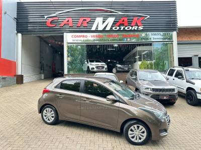 HYUNDAI - HB20 - 2015/2016 - Marrom - R$ 49.900,00
