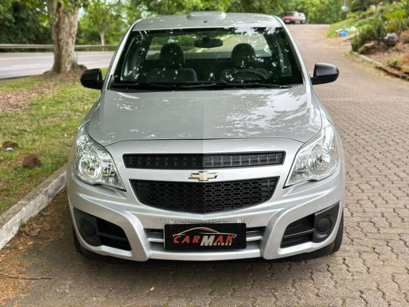 CHEVROLET - MONTANA - 2019/2020 - Prata - R$ 58.900,00