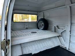 VOLKSWAGEN - KOMBI - 2013/2014 - Branca - R$ 58.900,00