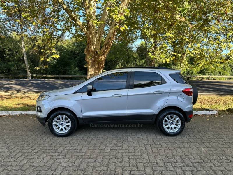 FORD - ECOSPORT - 2014/2014 - Prata - R$ 59.900,00