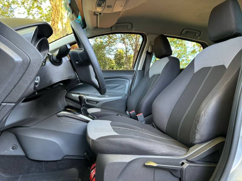 FORD - ECOSPORT - 2014/2014 - Prata - R$ 59.900,00