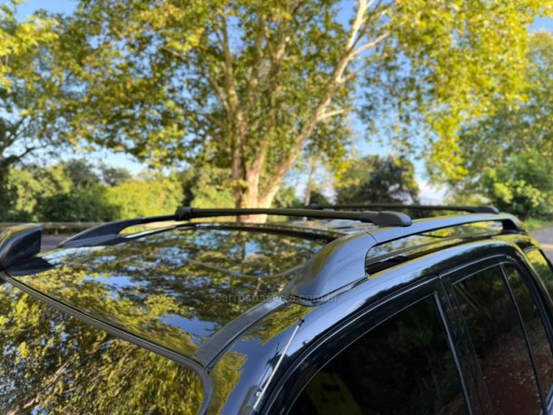 CHEVROLET - TRACKER - 2008/2008 - Preta - R$ 58.900,00