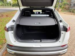 FIAT - FASTBACK - 2023/2023 - Branca - R$ 115.900,00