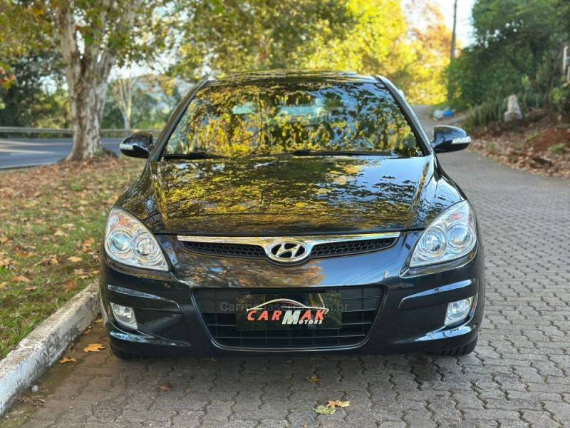 HYUNDAI - I30 - 2009/2010 - Preta - R$ 49.900,00
