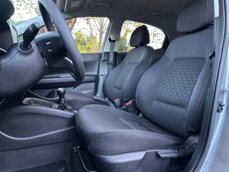 HYUNDAI - HB20 - 2022/2023 - Cinza - R$ 69.900,00