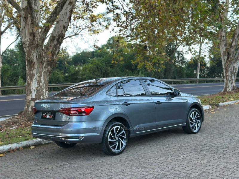 VOLKSWAGEN - VIRTUS - 2022/2022 - Cinza - R$ 105.900,00