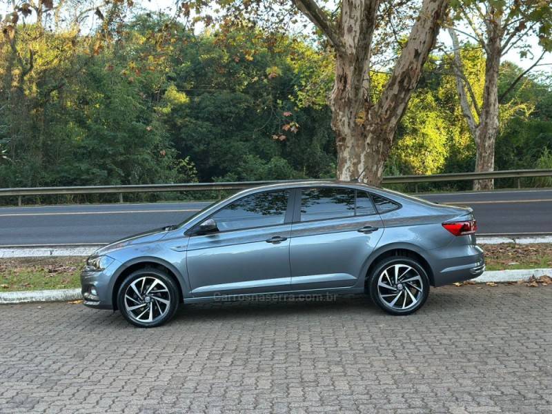 VOLKSWAGEN - VIRTUS - 2022/2022 - Cinza - R$ 105.900,00