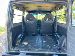 SUZUKI - SAMURAI - 1993/1993 - Cinza - R$ 79.900,00