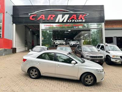 KIA MOTORS - CERATO - 2010/2011 - Prata - R$ 49.900,00