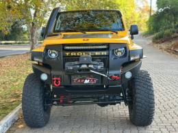 TROLLER - T4 - 2015/2016 - Amarela - R$ 229.900,00