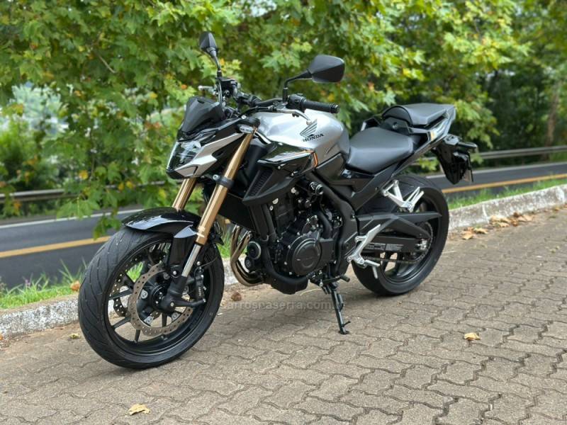 HONDA - CB 500F - 2022/2023 - Cinza - R$ 42.900,00