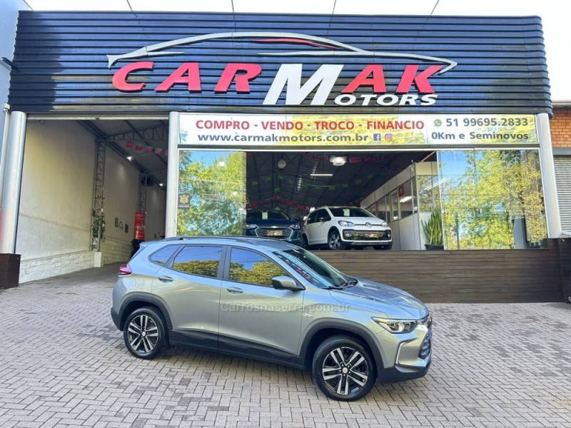 CHEVROLET - TRACKER - 2023/2024 - Prata - R$ 104.900,00