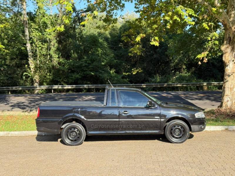 VOLKSWAGEN - SAVEIRO - 2009/2010 - Preta - R$ 39.900,00