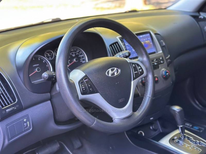 HYUNDAI - I30 - 2009/2010 - Preta - R$ 48.900,00