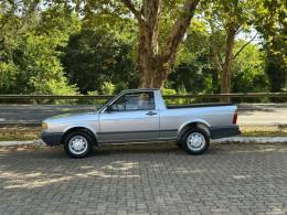 VOLKSWAGEN - SAVEIRO - 1993/1994 - Prata - R$ 38.900,00