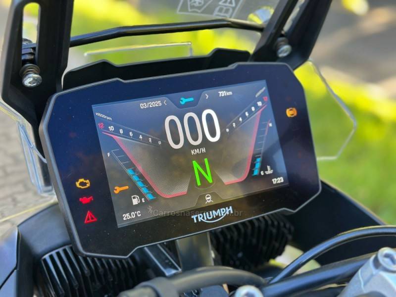 TRIUMPH - TIGER 900 RALLY ARAGÓN - 2023/2024 - Preta - R$ 72.900,00