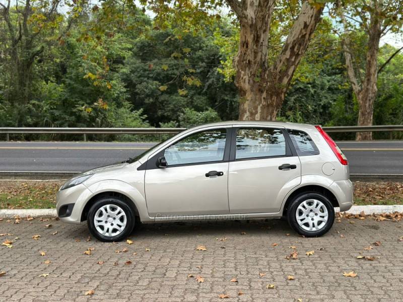 FORD - FIESTA - 2011/2011 - Prata - R$ 35.900,00