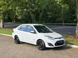 FORD - FIESTA - 2012/2013 - Branca - R$ 35.900,00