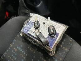 FIAT - UNO - 2012/2013 - Vermelha - R$ 35.900,00