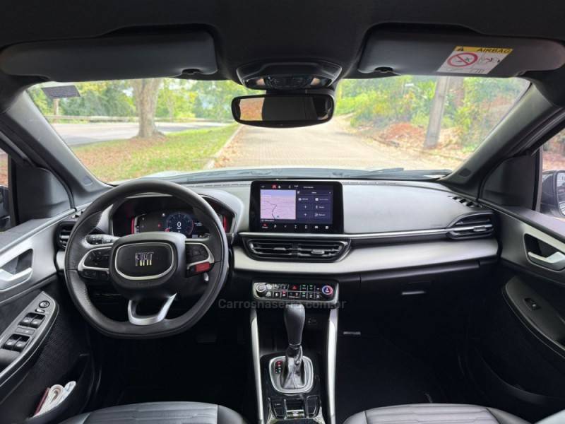 FIAT - FASTBACK - 2023/2023 - Branca - R$ 115.900,00