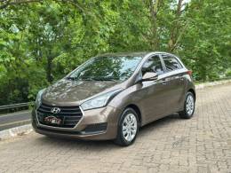 HYUNDAI - HB20 - 2015/2016 - Marrom - R$ 49.900,00