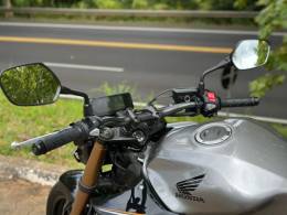 HONDA - CB 500F - 2022/2023 - Cinza - R$ 42.900,00