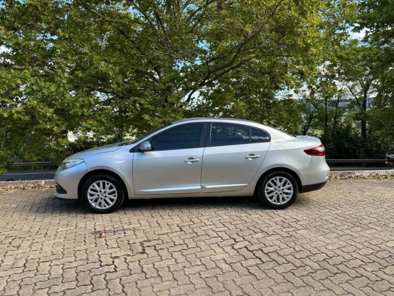 RENAULT - FLUENCE - 2014/2015 - Prata - R$ 41.900,00