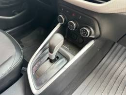 CHEVROLET - ONIX - 2022/2023 - Branca - R$ 78.900,00