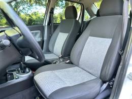 FORD - FIESTA - 2012/2013 - Branca - R$ 35.900,00