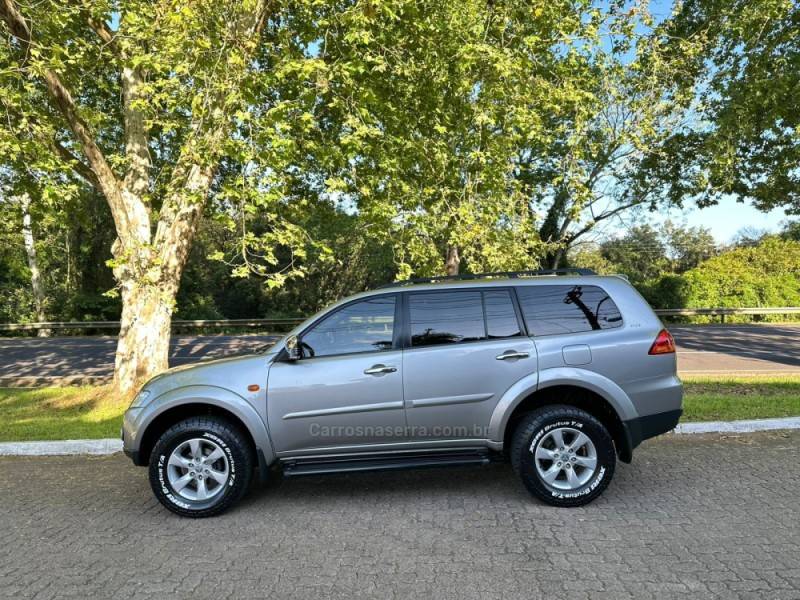 MITSUBISHI - PAJERO DAKAR - 2013/2013 - Prata - R$ 119.900,00