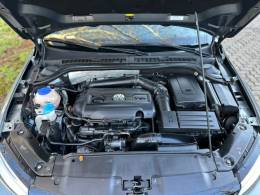VOLKSWAGEN - JETTA - 2013/2013 - Cinza - R$ 77.900,00