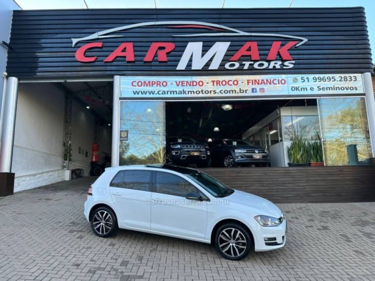 VOLKSWAGEN - GOLF - 2015/2015 - Branca - R$ 87.900,00