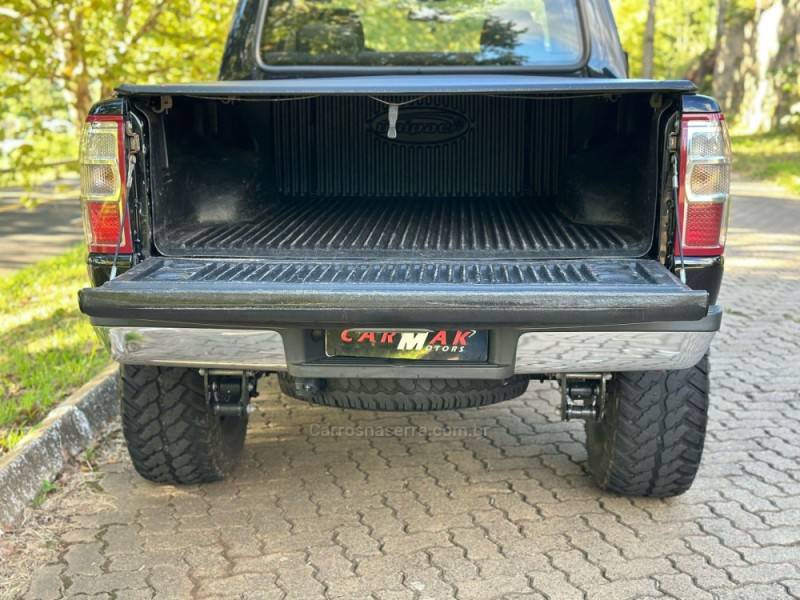 FORD - RANGER - 2011/2011 - Preta - R$ 99.900,00