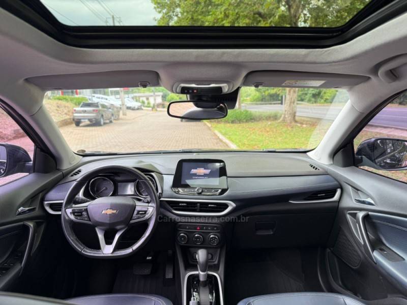 CHEVROLET - TRACKER - 2022/2023 - Azul - R$ 109.900,00