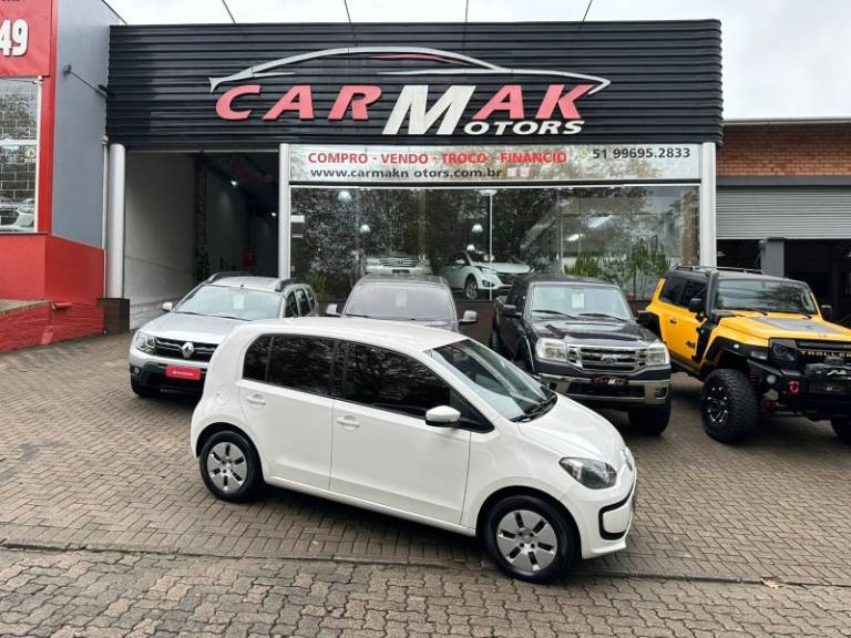 VOLKSWAGEN - UP - 2015/2016 - Branca - R$ 52.900,00