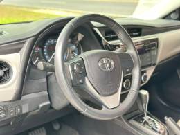 TOYOTA - COROLLA - 2019/2019 - Branca - R$ 95.900,00