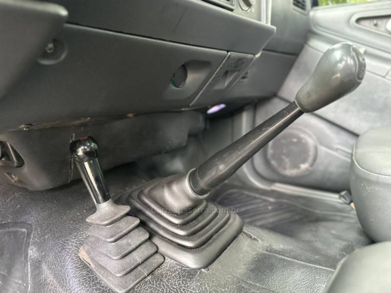 CHEVROLET - S10 - 2000/2000 - Branca - R$ 65.900,00