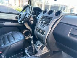 TROLLER - T4 - 2017/2018 - Branca - R$ 225.900,00
