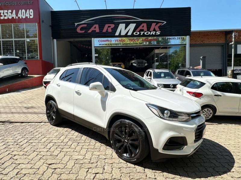 CHEVROLET - TRACKER - 2018/2019 - Branca - R$ 95.900,00