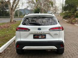 TOYOTA - COROLLA - 2021/2022 - Branca - R$ 146.900,00