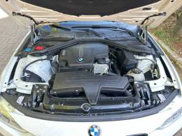 BMW - 320I - 2016/2017 - Branca - R$ 125.900,00