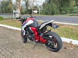 HONDA - CB 1000R - 2015/2015 - Vermelha - R$ 54.900,00